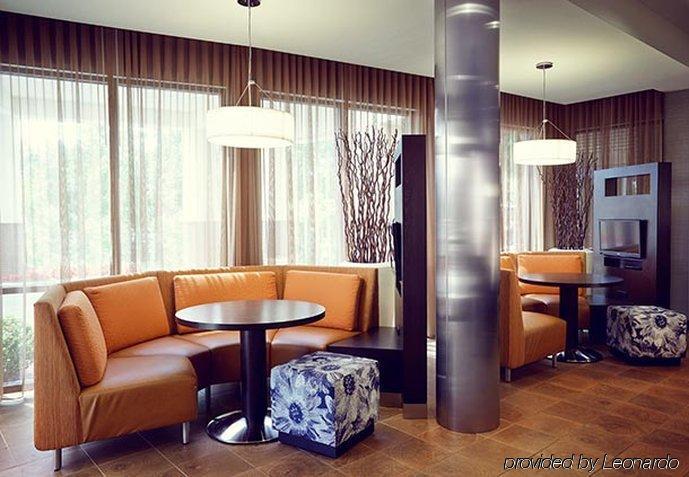 Courtyard By Marriott Seattle Federal Way Hotel Exterior foto